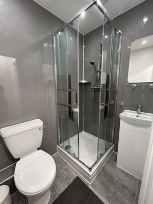 Photo 9- click for photo gallery